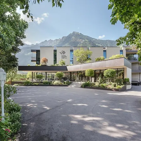 Wiesenhof 4*